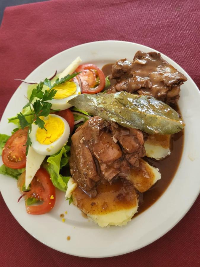 Alberg Restaurant Bellavista Санта-Пау Экстерьер фото