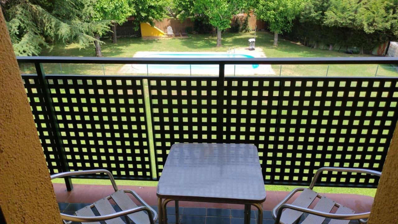 Alberg Restaurant Bellavista Санта-Пау Экстерьер фото